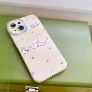 Logitech Cream Cat Design Phone Case